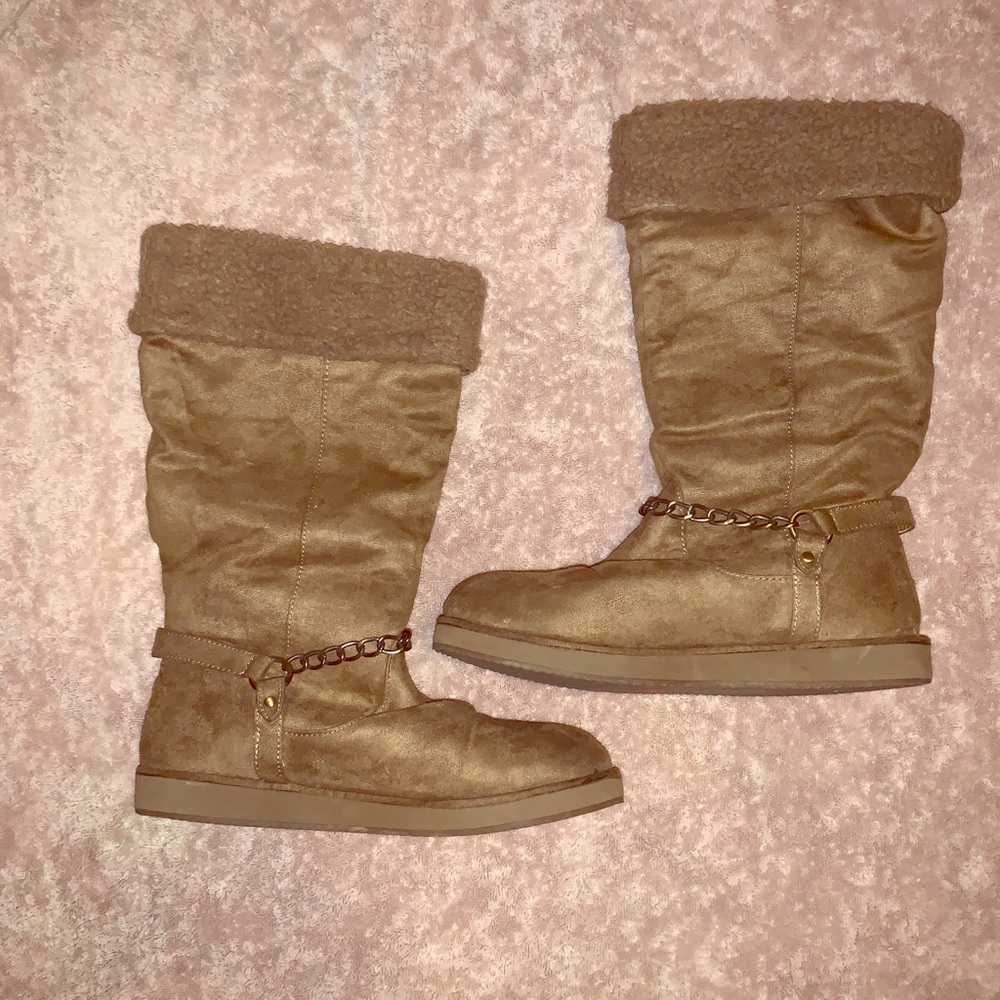 Guess boots